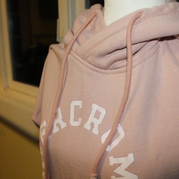 Abercrombie & Fitch sweater 🌟 - Picture 3 of 4